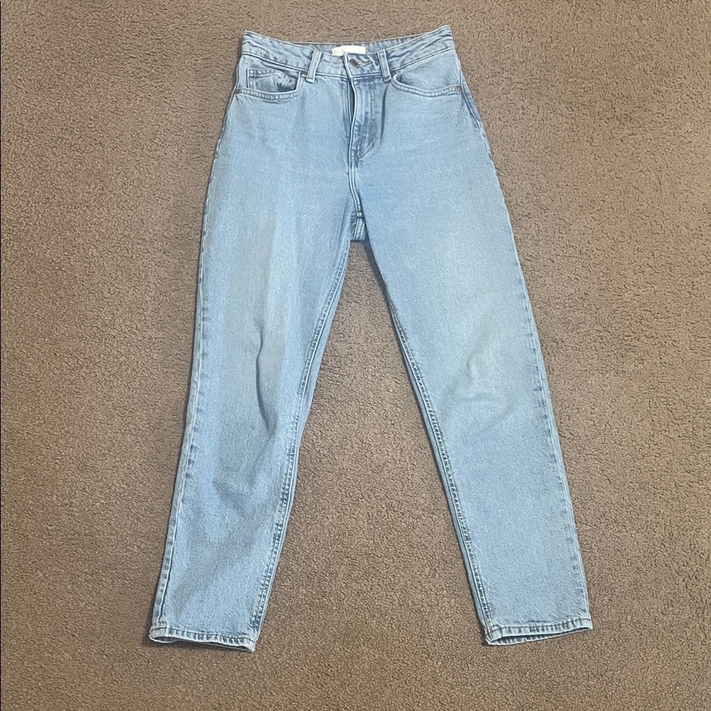 H&M Women's High Rise Light Blue Jeans